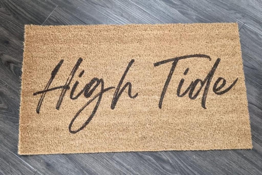 شقة Hightide - 2 Bed With Parking, Balcony & Sea View. سوانغه المظهر الخارجي الصورة